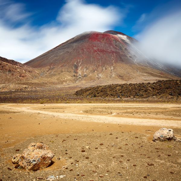 Mount Ngauruhoe z Jižního kráteru